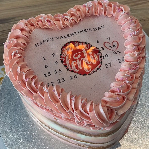 Valentine's Burn Cake