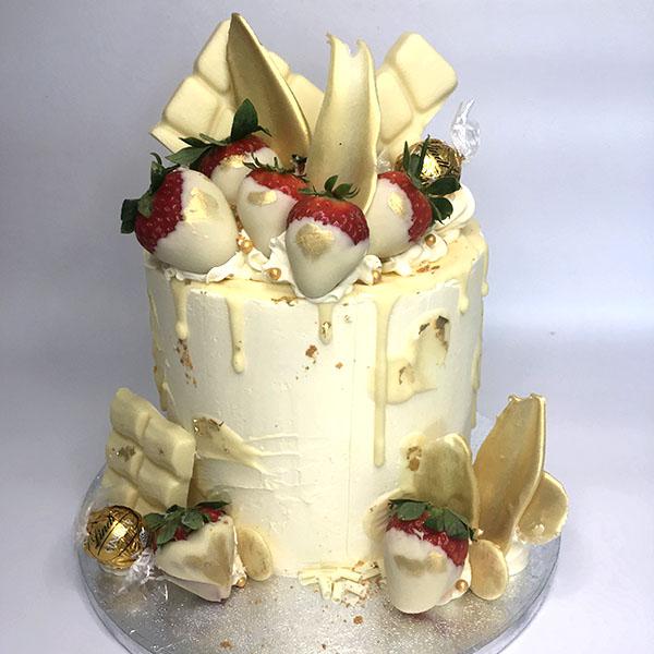 White Chocolate Cake with Lemon Cream